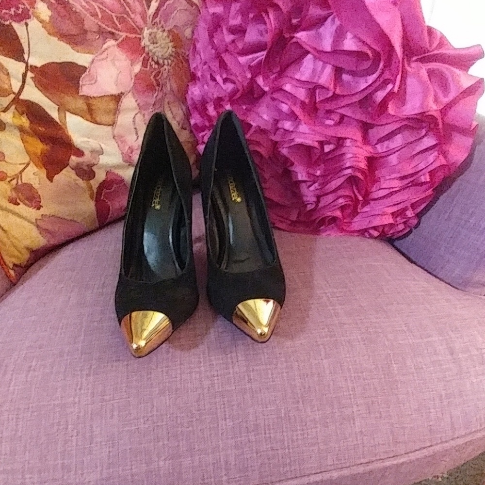 Size 9.5 dress velvet pumps with gold toe caps.
